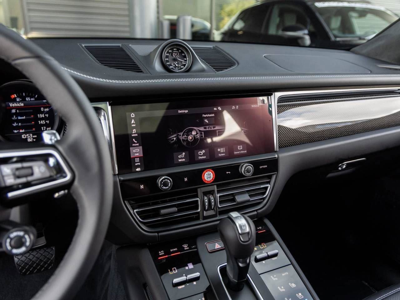 New 2026 Porsche Macan GTS image 81