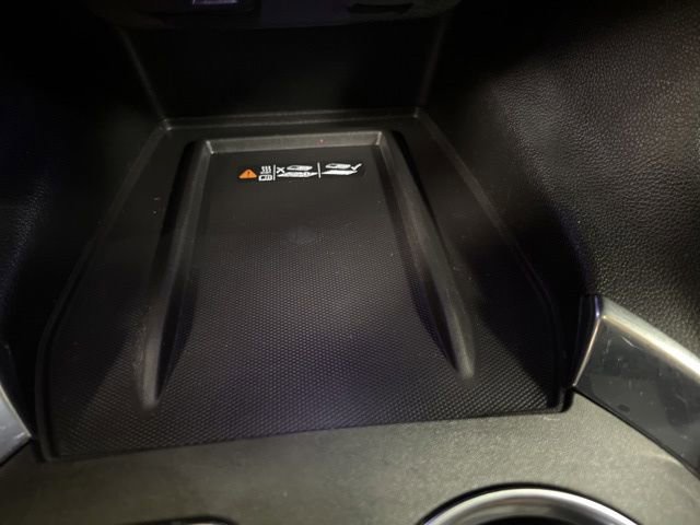 Used 2022 Chevrolet Traverse RS w/ LPO, 'HIT The Road' Package AWD/4WD image 32