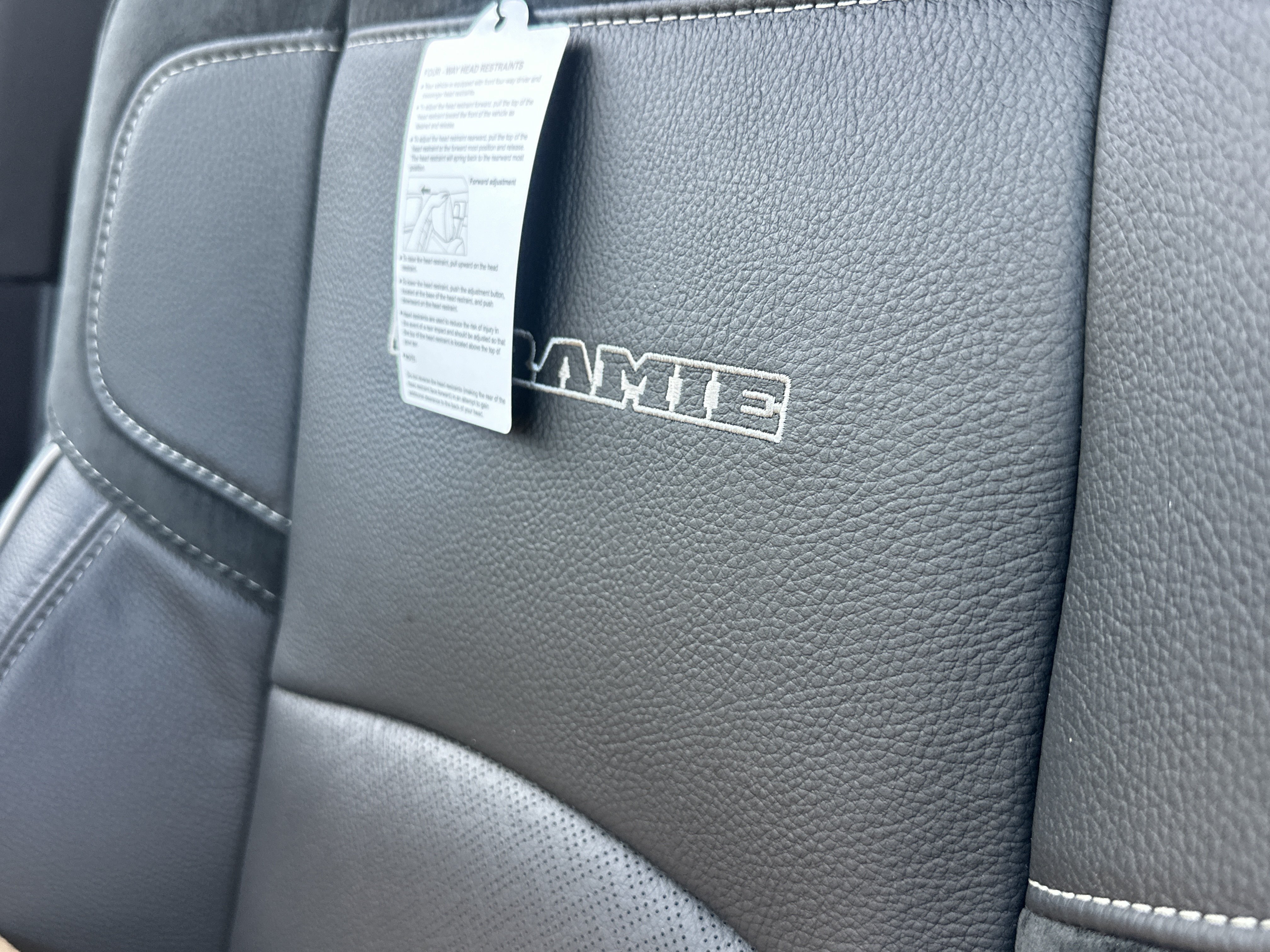 New 2027 RAM 3500 Laramie AWD/4WD image 4
