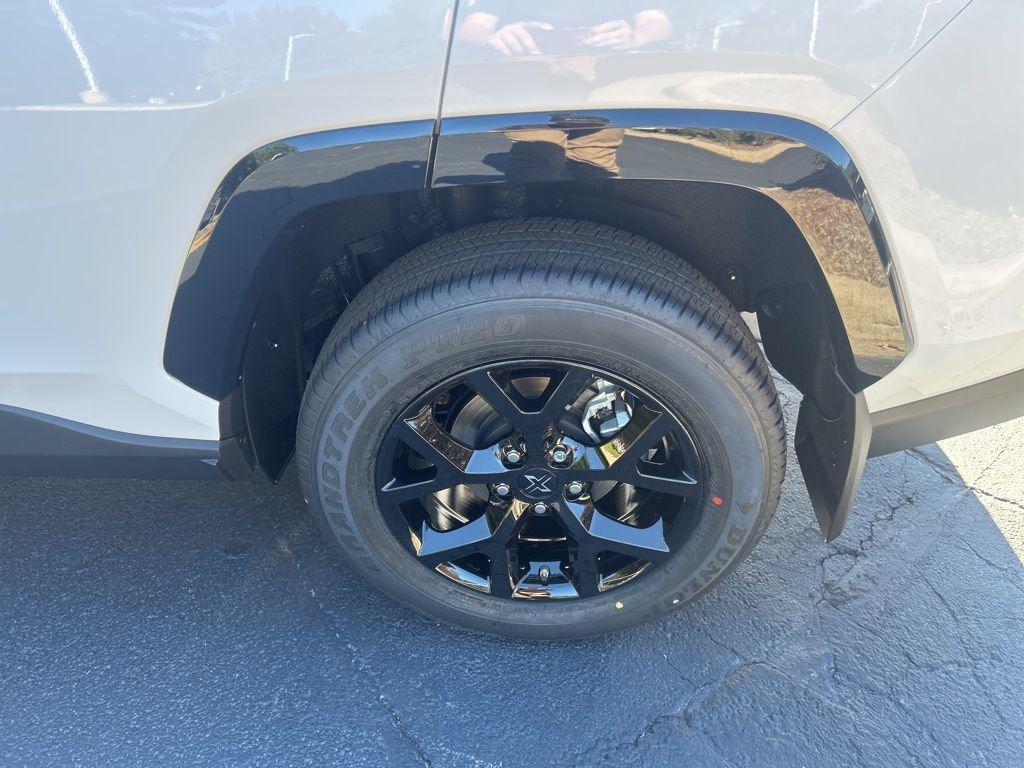 New 2025 Toyota RAV4 LE image 13