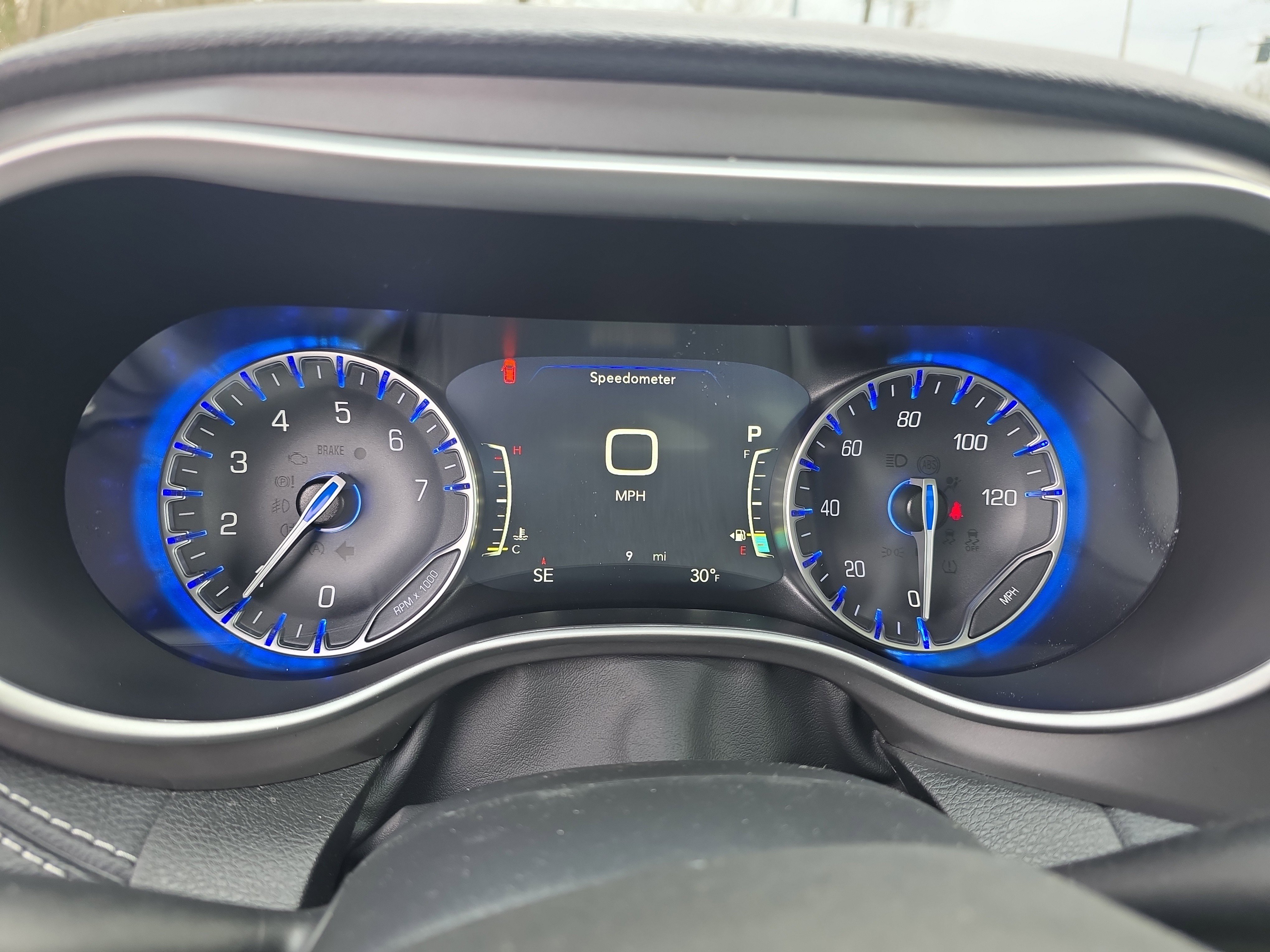 New 2026 Chrysler Pacifica Select image 12