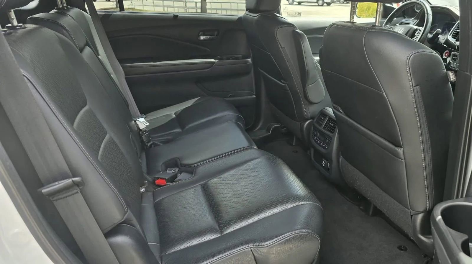 Used 2021 Honda Passport Touring image 9