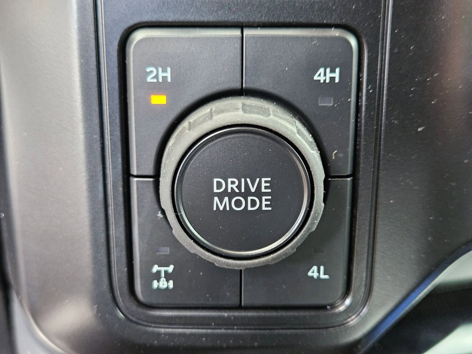 New 2025 Ford F250 Platinum image 16