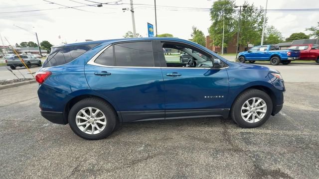 Used 2020 Chevrolet Equinox LT w/ Driver Convenience Package FWD image 9