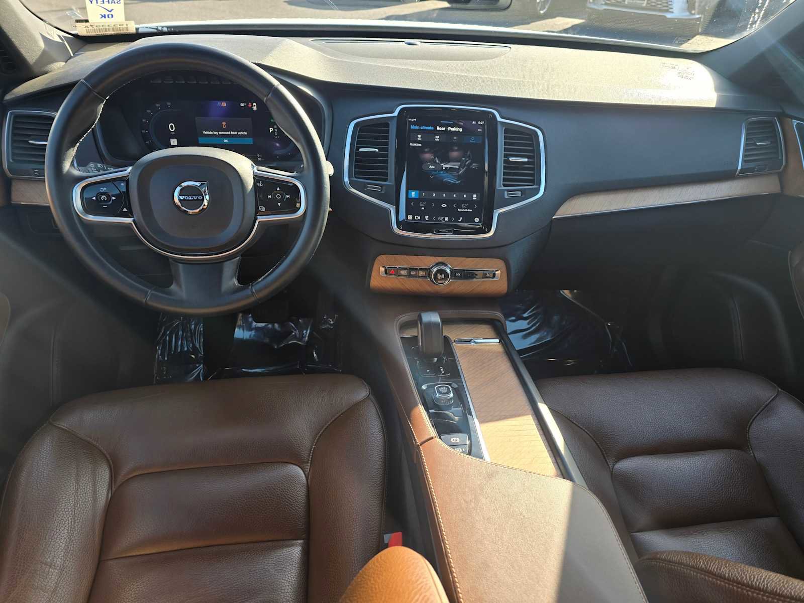 Used 2023 Volvo XC90 T8 Core w/ Climate Package image 23