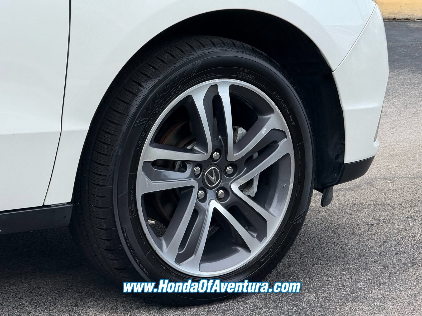 Used 2018 Acura MDX w/ Advance & Entertainment Pac FWD image 7