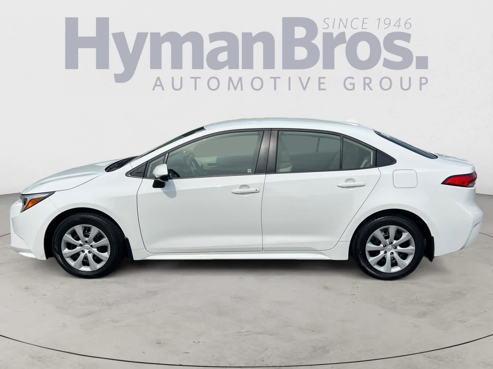 Used 2023 Toyota Corolla LE w/ Carpet Mat Package (TMS) FWD image 7