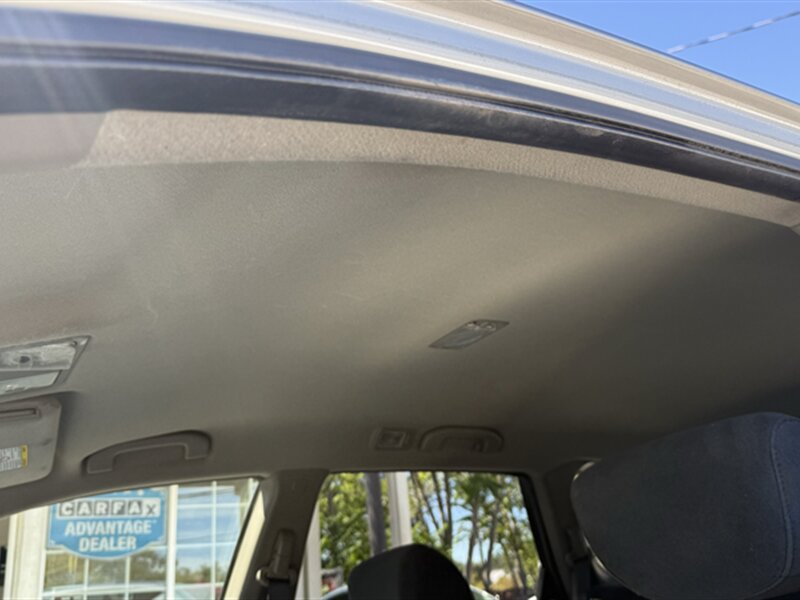 Used 2005 Nissan Murano SL FWD image 17