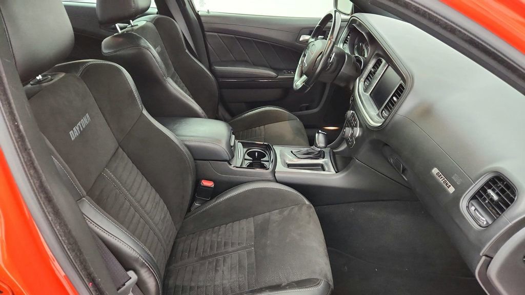 Used 2022 Dodge Charger Scat Pack w/ Daytona Edition Group image 26