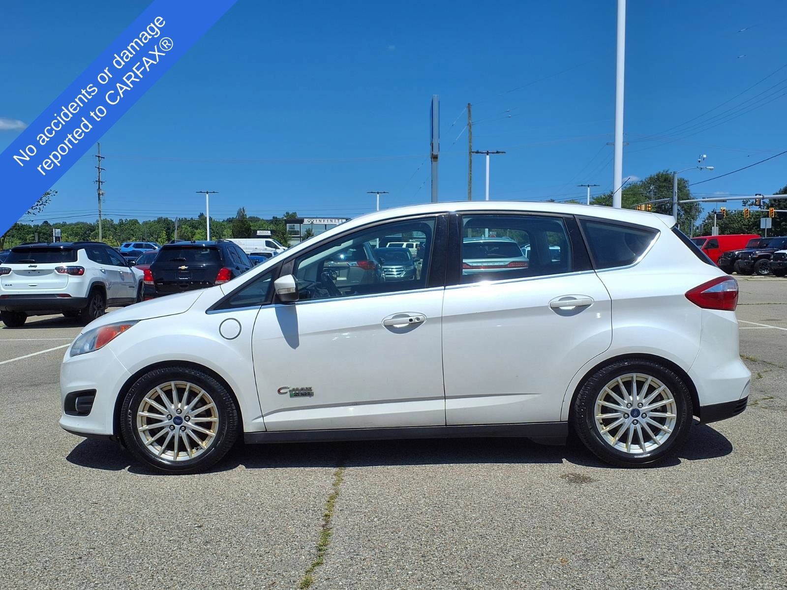 Used 2016 Ford C-MAX Energi SEL w/ Equipment Group 302A FWD image 9