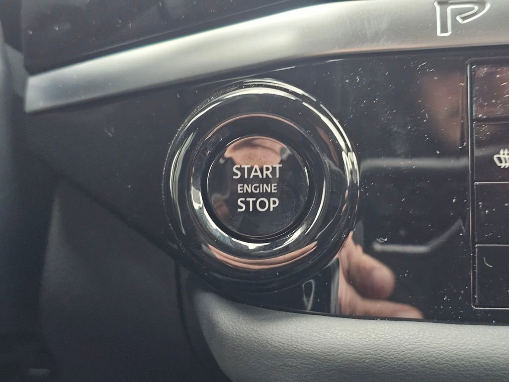 New 2026 Nissan Pathfinder SV AWD/4WD image 15