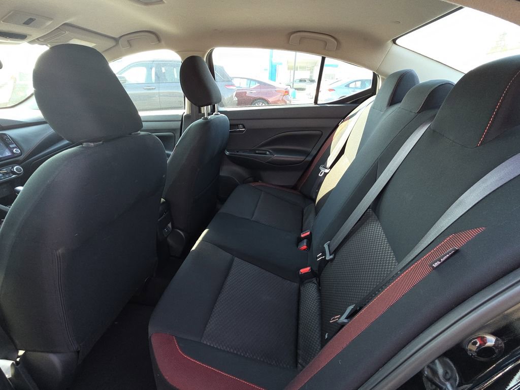 Used 2024 Nissan Versa SR image 28