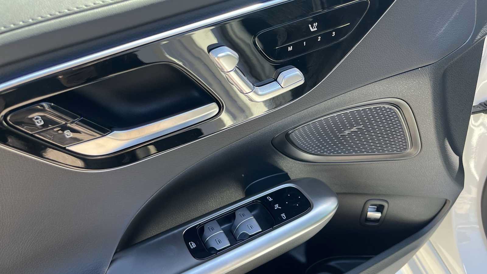 New 2026 Mercedes-Benz C 300 4MATIC Sedan image 28