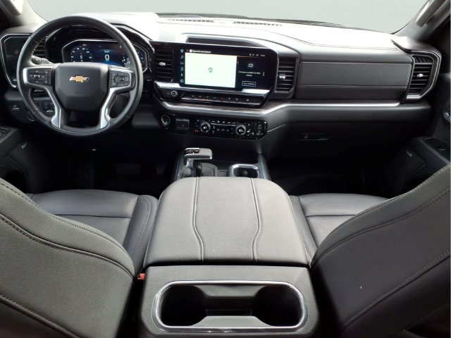 Used 2024 Chevrolet Silverado 1500 LTZ AWD/4WD image 11