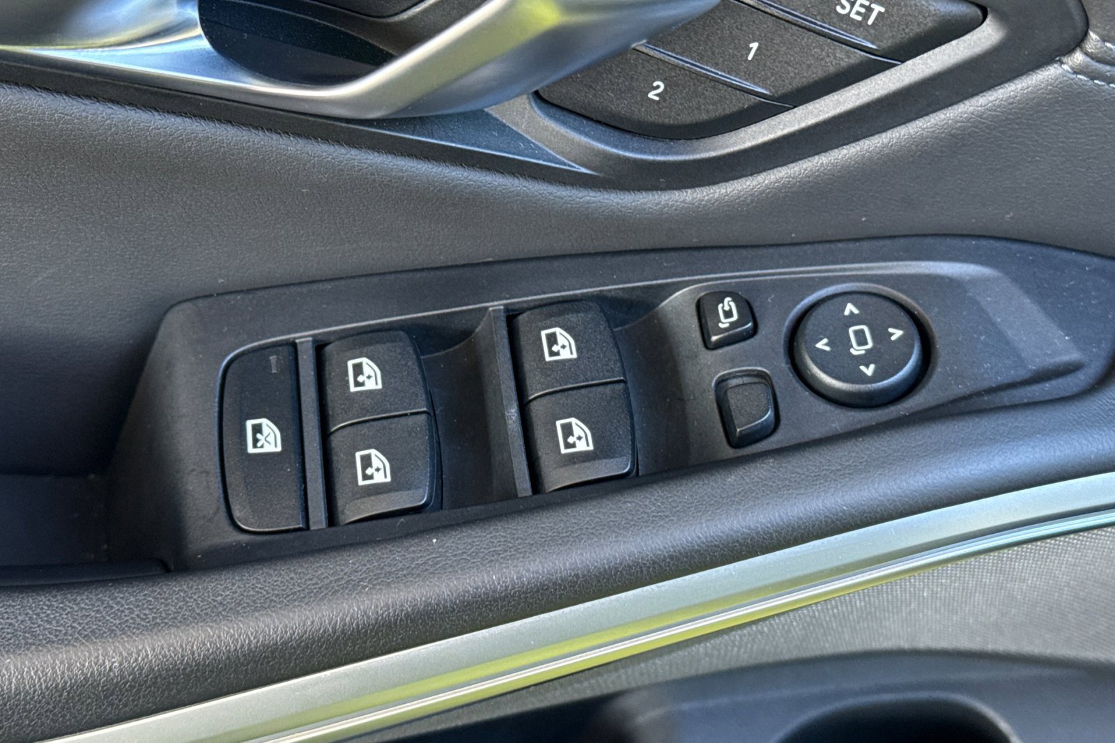 Used 2022 BMW M3 Competition w/ M Carbon Exterior Package image 13