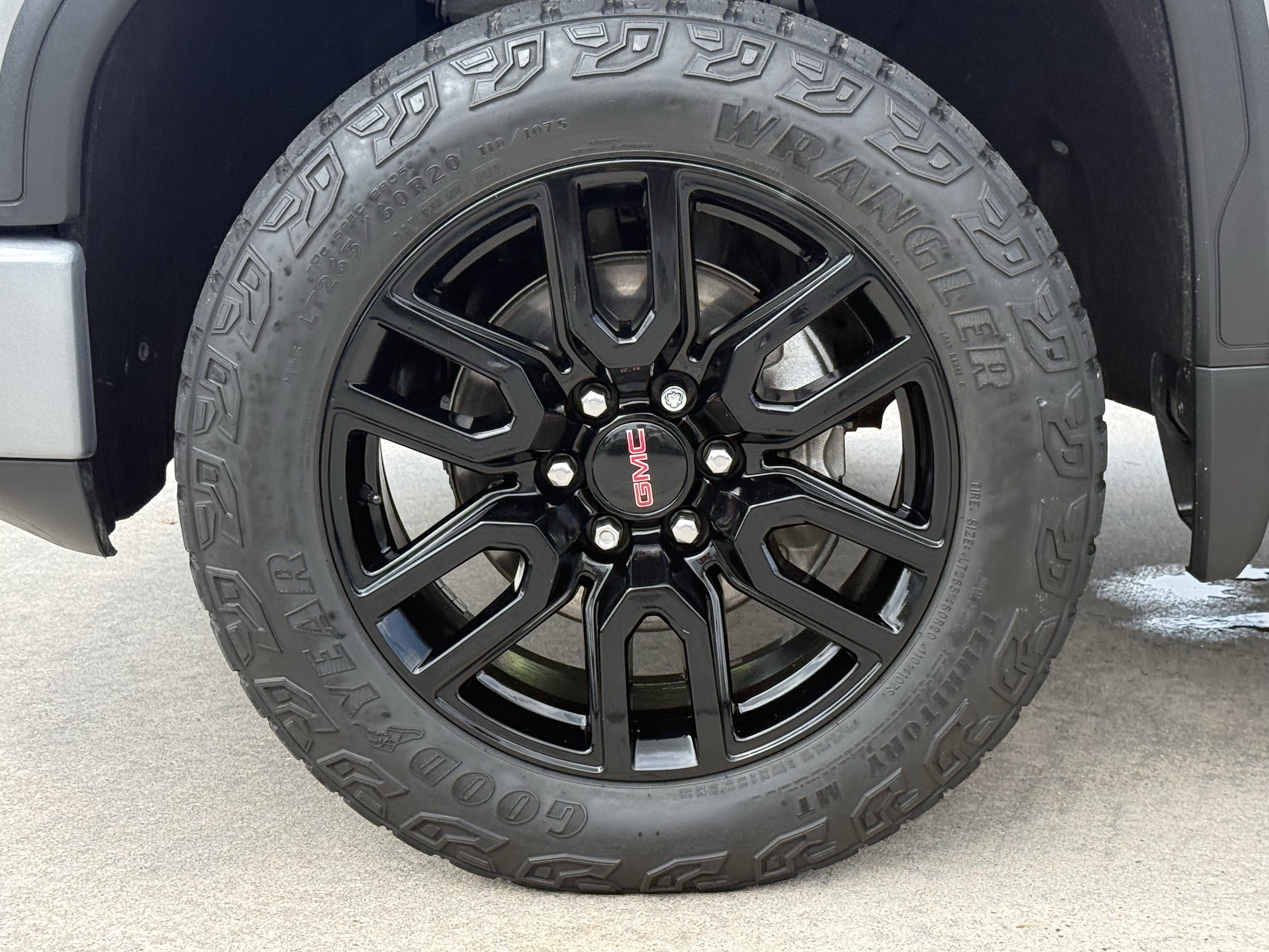 Used 2021 GMC Sierra 1500 AT4 AWD/4WD image 12