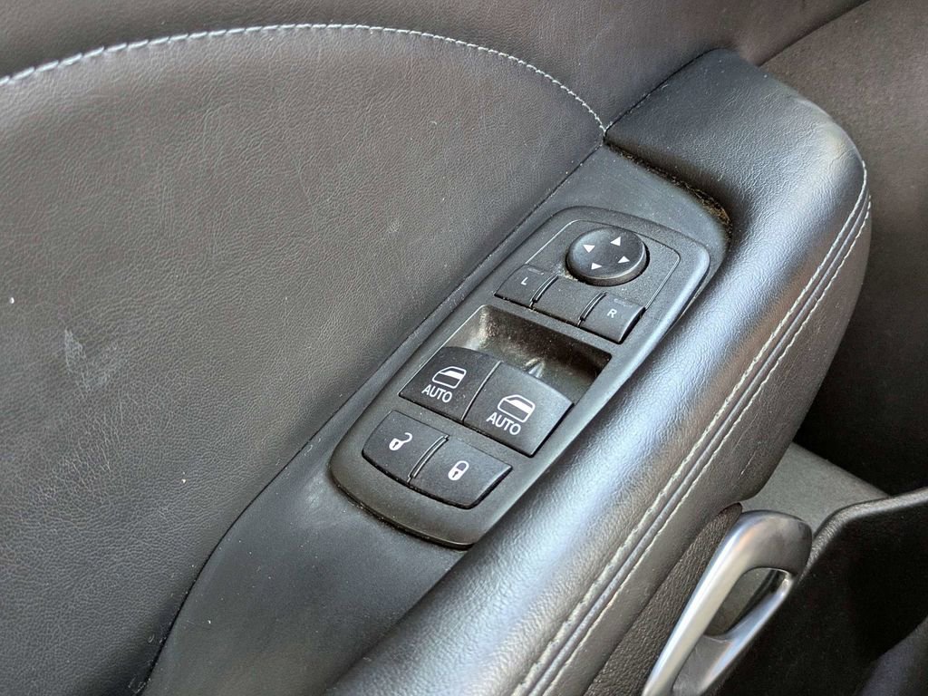 Used 2021 Dodge Challenger SXT w/ Plus Package RWD image 22