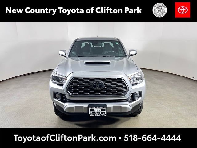 Used 2022 Toyota Tacoma TRD Sport AWD/4WD image 8