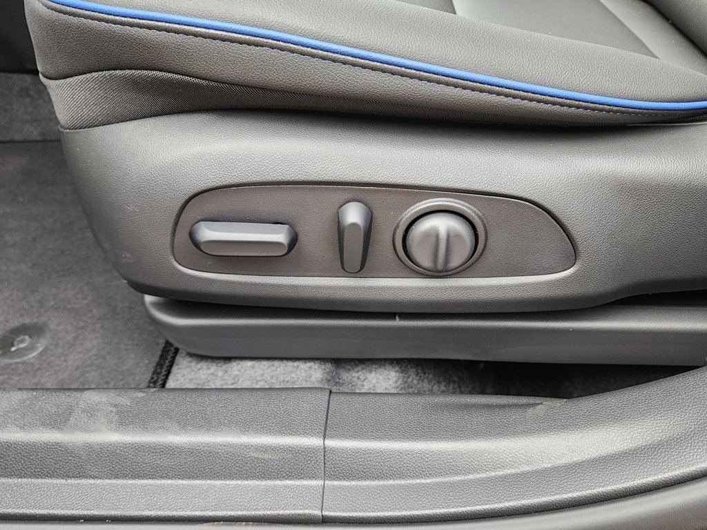 New 2026 Buick Envista Sport Touring image 17