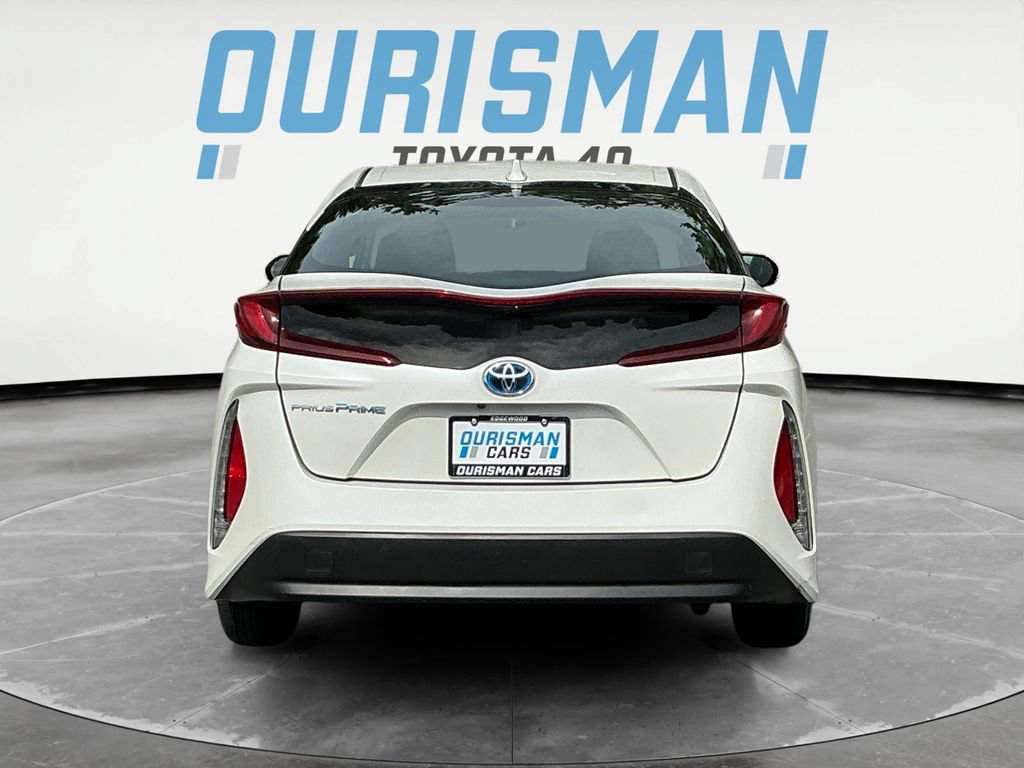 Used 2020 Toyota Prius Prime LE FWD image 6