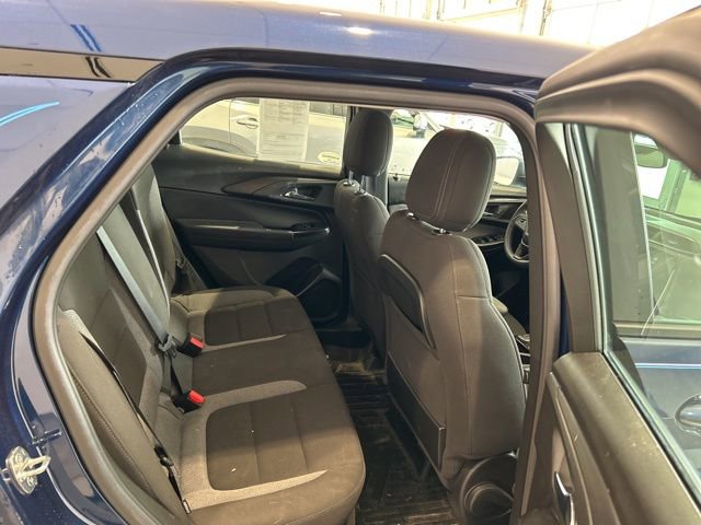 Used 2022 Chevrolet TrailBlazer LS FWD image 17