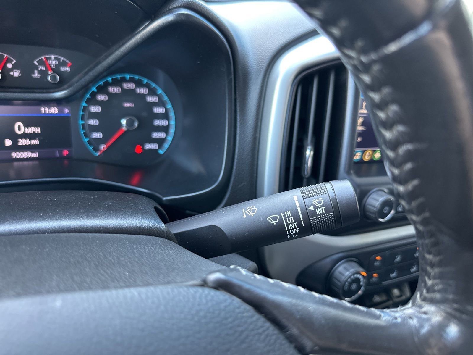 Used 2019 Chevrolet Colorado LT image 28