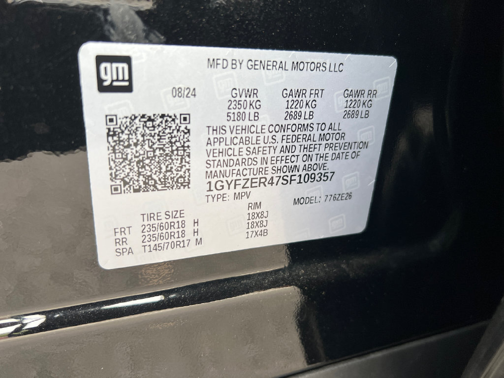 Used 2025 Cadillac XT4 Sport FWD image 33