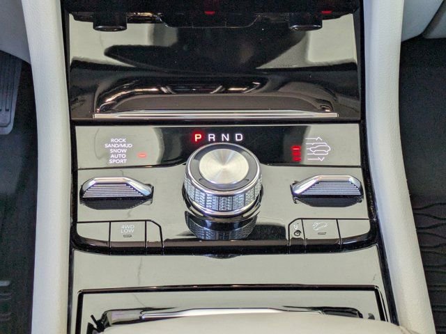 Used 2022 Jeep Grand Cherokee Overland image 21