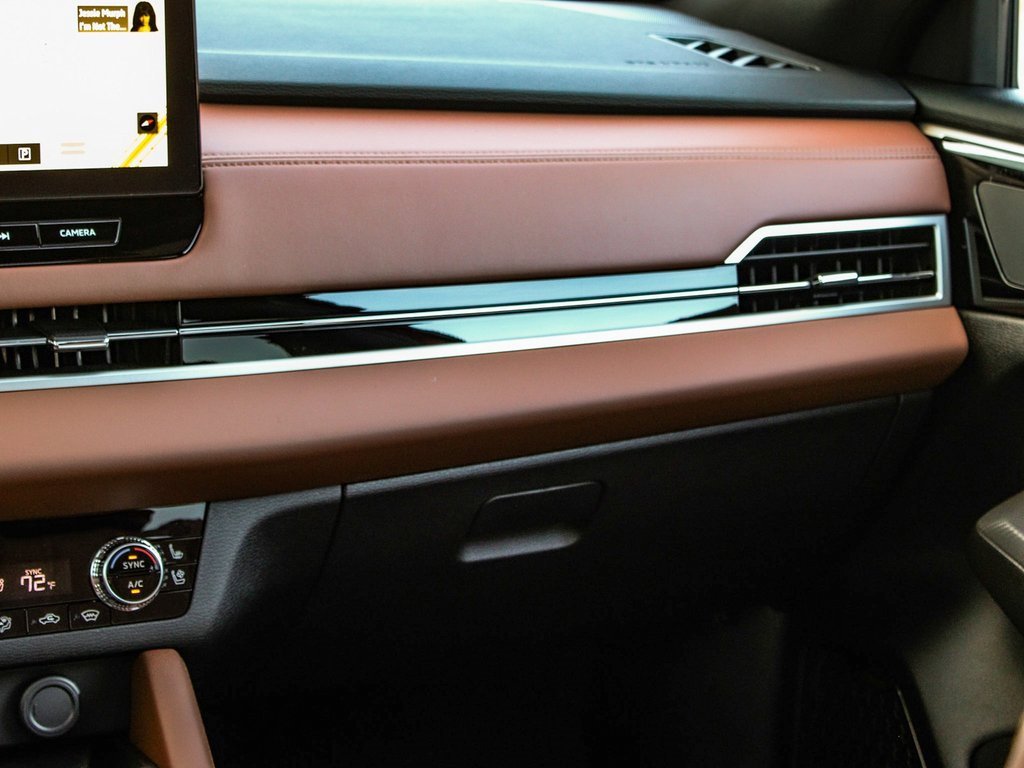 New 2026 Mitsubishi Outlander SEL image 18