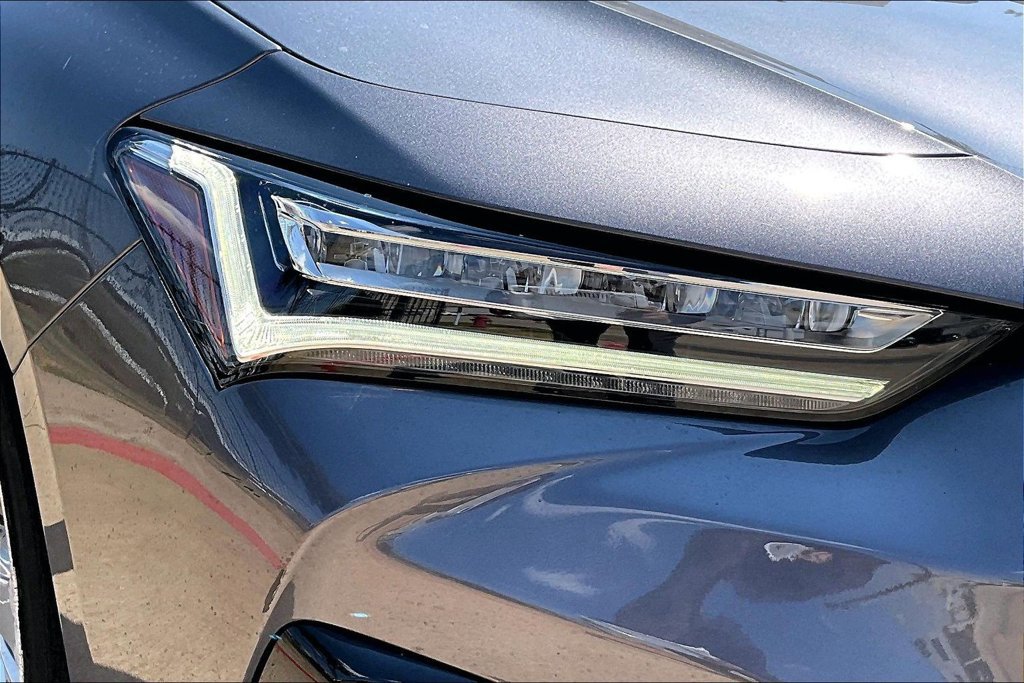Certified 2023 Acura TLX w/ Technology Package FWD image 34