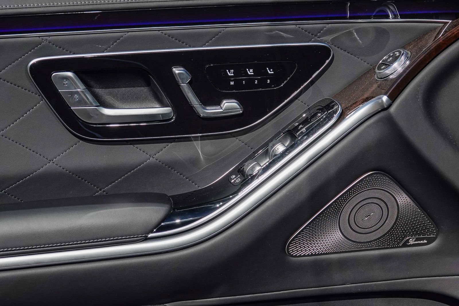 New 2024 Mercedes-Benz S 580e 4MATIC Sedan image 20