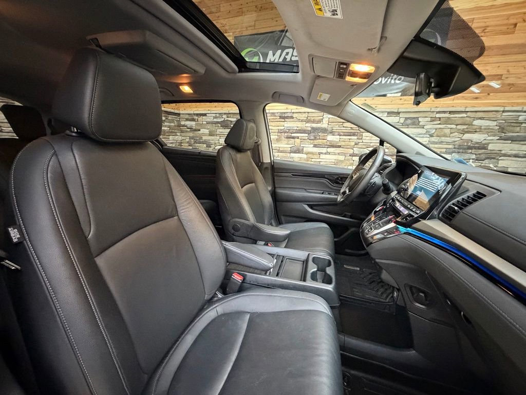 Used 2023 Honda Odyssey Touring image 15