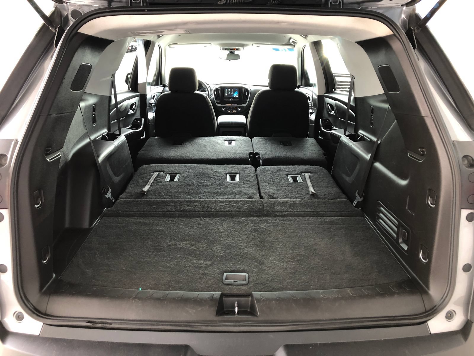 Used 2018 Chevrolet Traverse LS FWD image 10