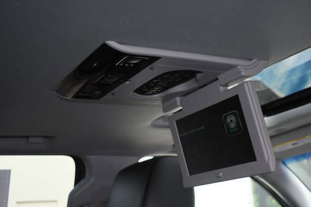 Used 2018 Chevrolet Tahoe LT image 29