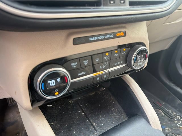 Used 2021 Ford Escape SE w/ Convenience Package FWD image 29