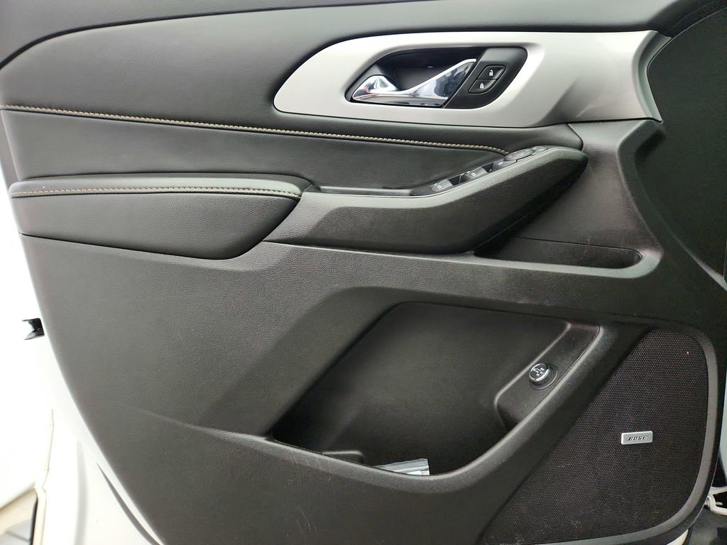 Used 2019 Chevrolet Traverse LT w/ LT Premium Package AWD/4WD image 27