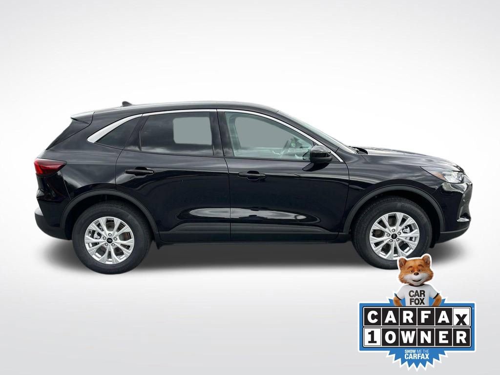 Used 2024 Ford Escape Active w/ Tech Pack #2 image 2