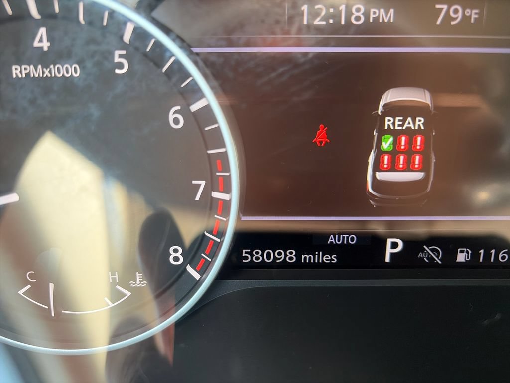 Used 2024 Nissan Pathfinder SV AWD/4WD image 17