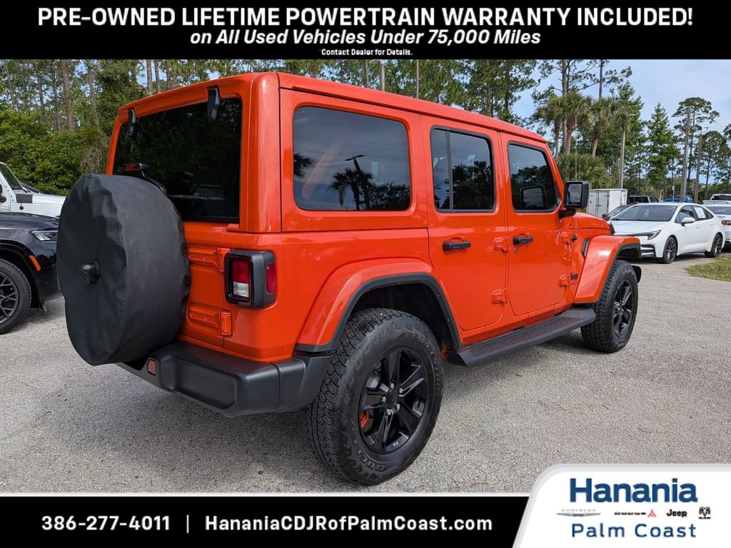 Used 2023 Jeep Wrangler Unlimited Sahara AWD/4WD image 3