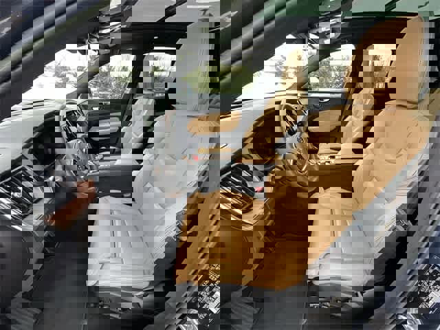 Used 2023 Volvo XC60 T8 Ultimate w/ Climate Package image 18