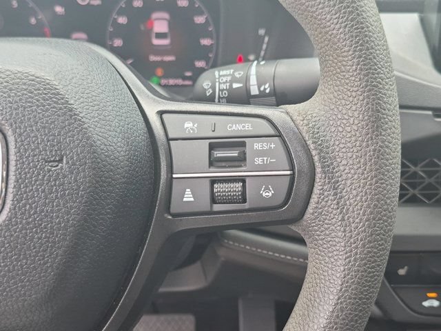 Used 2025 Honda Accord SE image 21