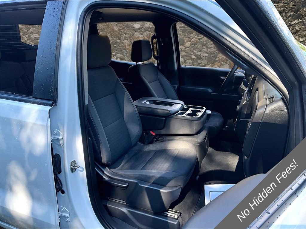 Used 2023 Chevrolet Silverado 1500 Custom AWD/4WD image 6