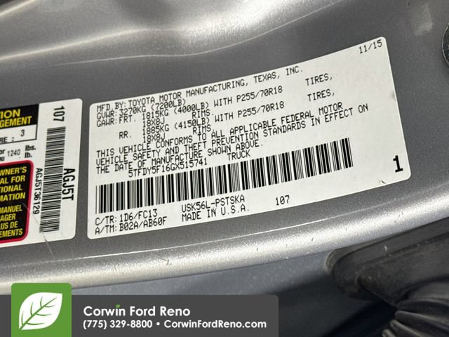 Used 2016 Toyota Tundra SR5 w/ SR5 Upgrade Package AWD/4WD image 32