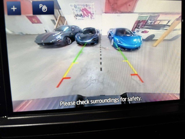 Used 2025 Ford F250 XLT image 40