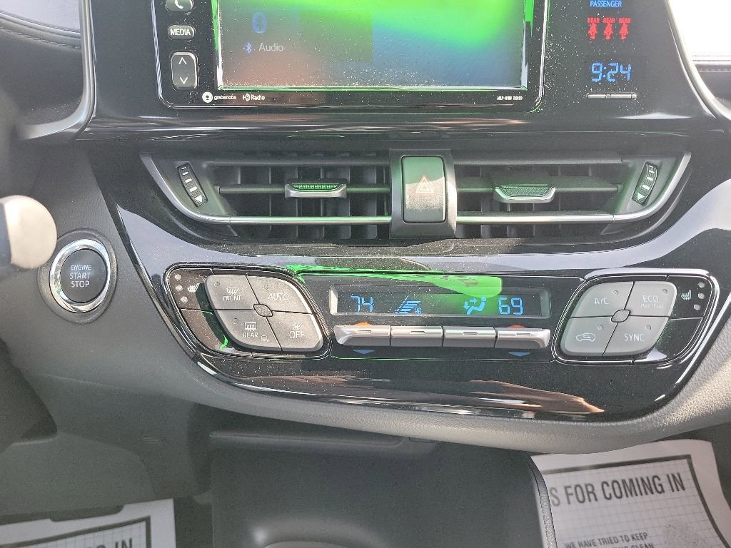 Used 2018 Toyota C-HR XLE FWD image 14