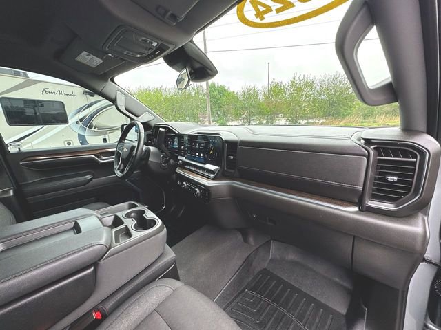 Used 2024 Chevrolet Silverado 1500 LT AWD/4WD image 28