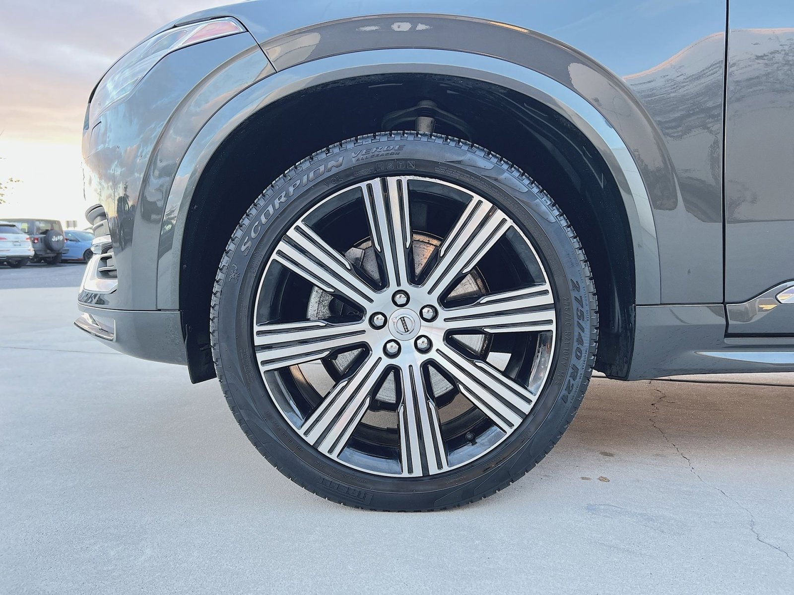 Certified 2022 Volvo XC90 T6 Inscription w/ Climate Package image 12