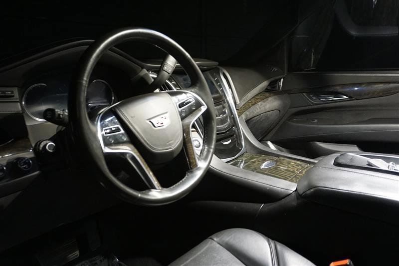 Used 2016 Cadillac Escalade Platinum image 15