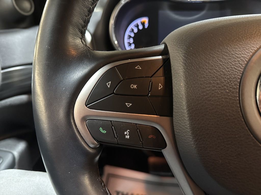 Certified 2020 Jeep Grand Cherokee Altitude image 17