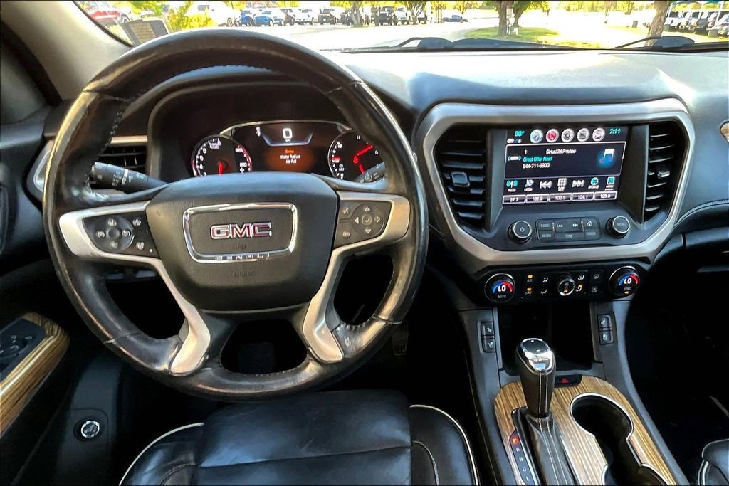 Used 2017 GMC Acadia Denali w/ Technology Package image 14